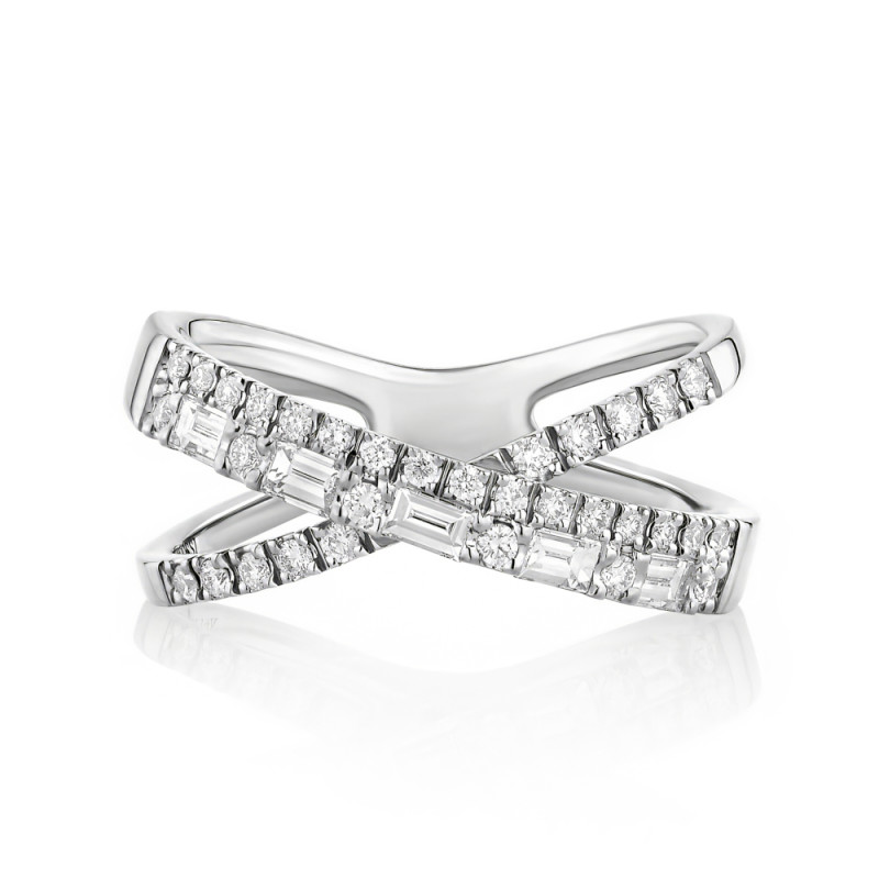 Round and Baguette Diamond Criss-Cross Band