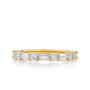 Alternating Baguette and Round Diamond Band