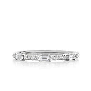 Alternating Three Round and One Baguette Prong Set Diamond Band